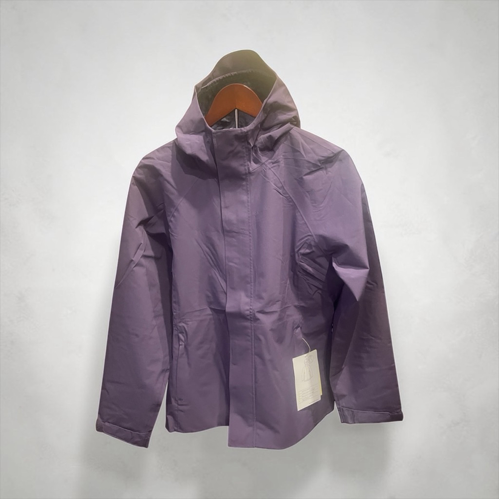 NWT Women's All in Motion Purple Waterproof Shell Jacket M - Picture 2 of 7